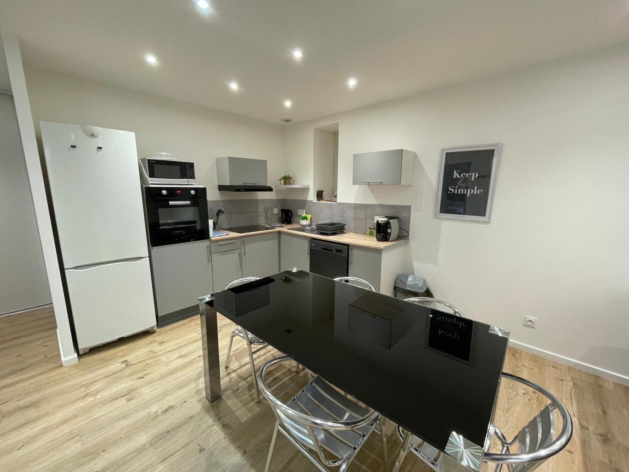Apartament Place Du Marche 002, Au Coeur Des Rues Pietonnes Roanne Zewnętrze zdjęcie
