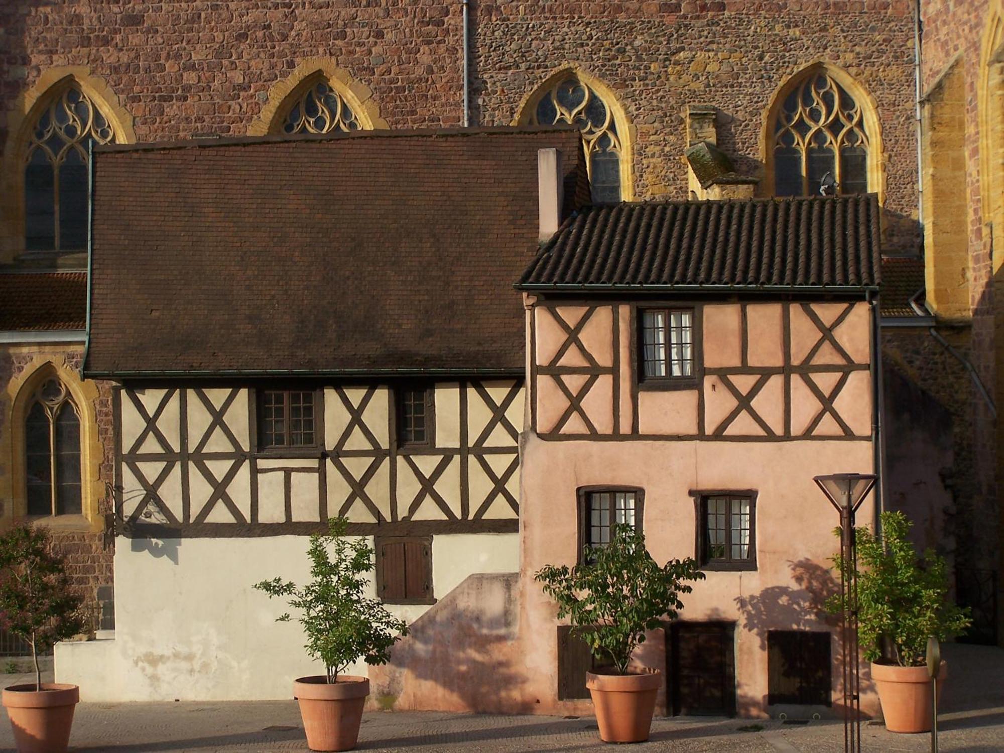 Apartament Place Du Marche 002, Au Coeur Des Rues Pietonnes Roanne Zewnętrze zdjęcie
